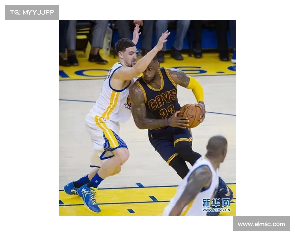 NBA总决赛第一场:勇士胜骑士 NBA总决赛第一场:勇士胜骑士